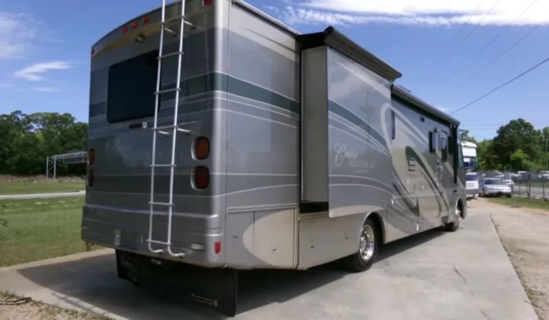 
								2005 Georgie Boy Cruise Master LE full									