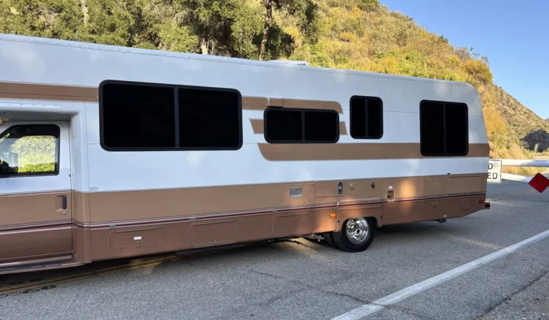 
								2008 Lazy Daze Motorhome full									