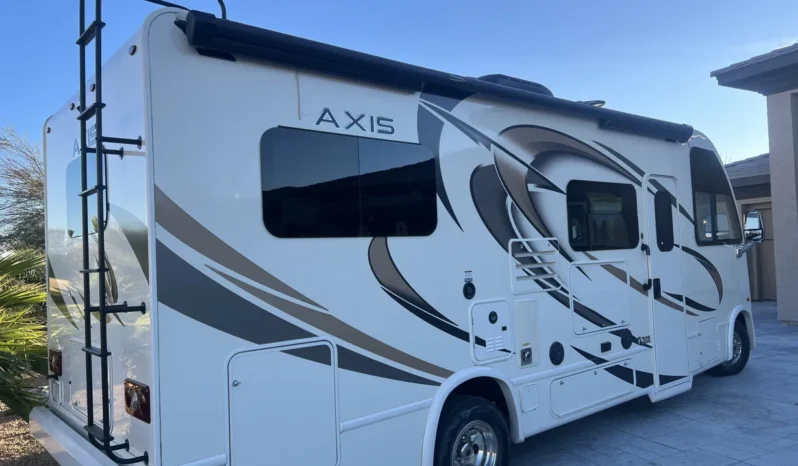 
								2018 Thor Motor Coach Axis 24.1 full									