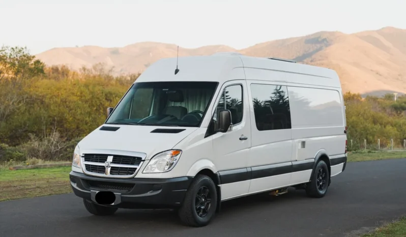 
								2008 Dodge Sprinter 2500 Camper Conversion full									