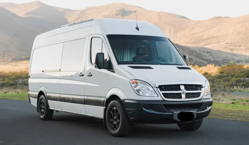 
								2008 Dodge Sprinter 2500 Camper Conversion full									