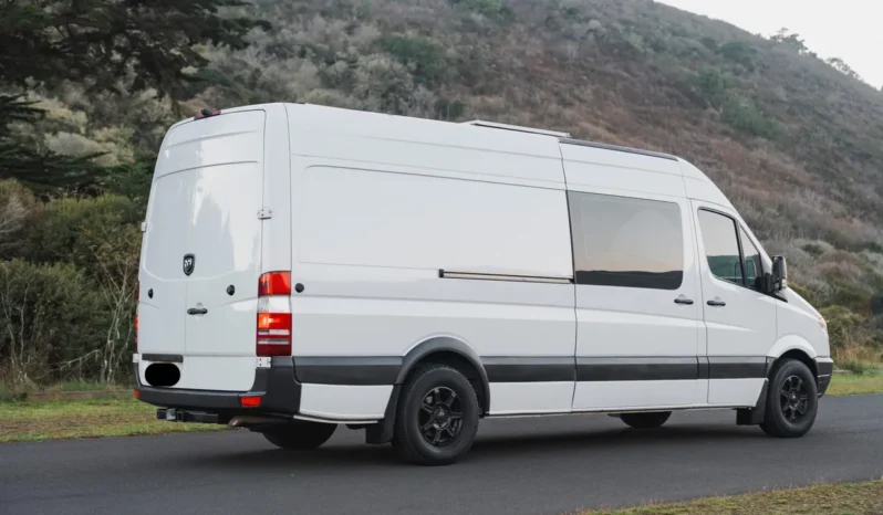 
								2008 Dodge Sprinter 2500 Camper Conversion full									