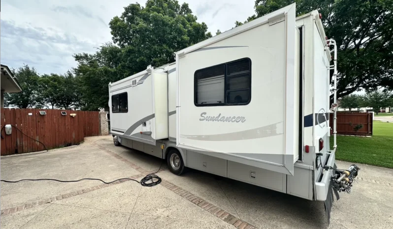 
								2002 Winnebago Itasca Sundancer Motorhome full									