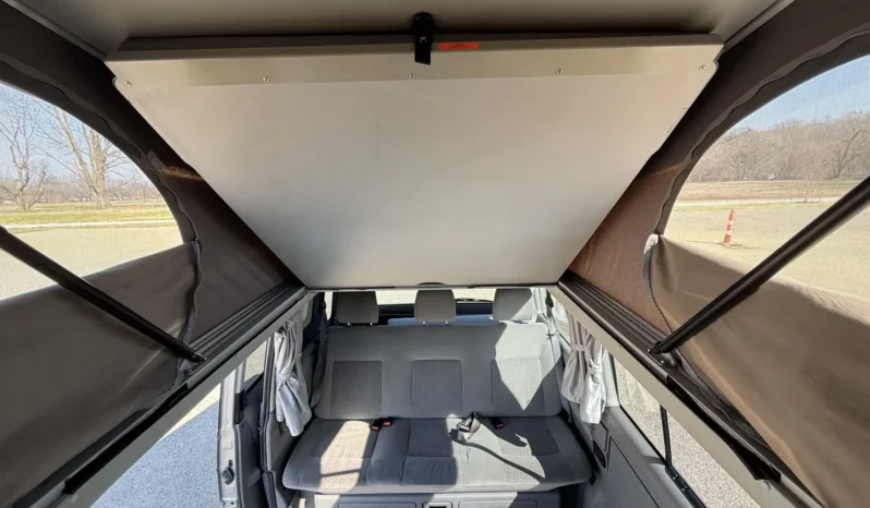 
								2003 Volkswagen EuroVan MV Weekender full									