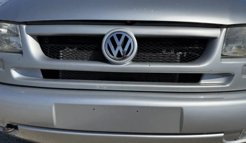 
								2003 Volkswagen EuroVan MV Weekender full									