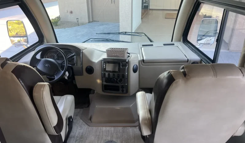 
								2018 Thor Motor Coach Axis 24.1 full									