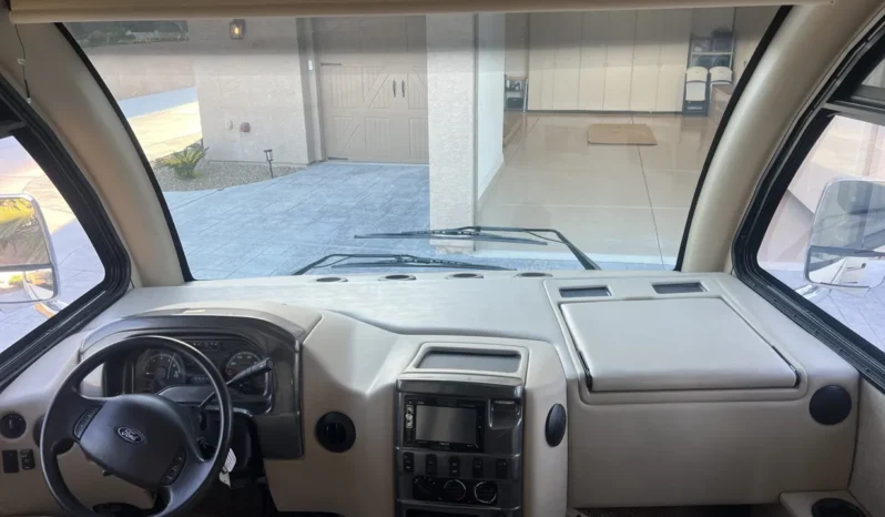 
								2018 Thor Motor Coach Axis 24.1 full									