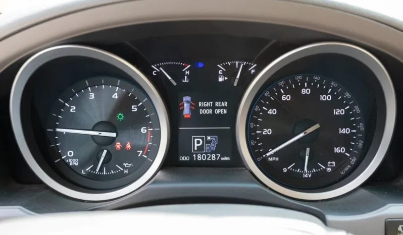 
								2014 Toyota Land Cruiser URJ200 full									