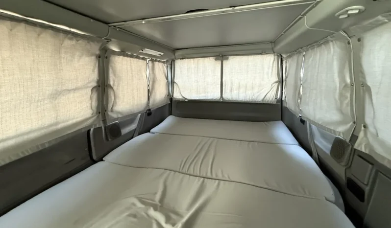 
								2003 Volkswagen EuroVan MV Weekender full									