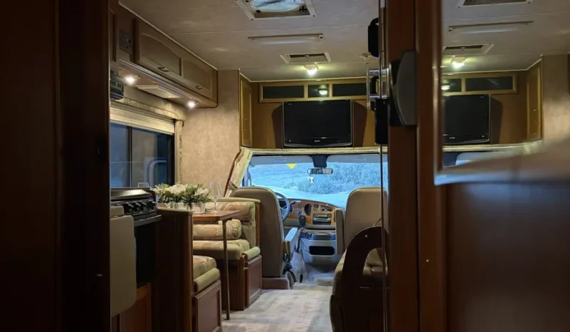 
								2008 Lazy Daze Motorhome full									