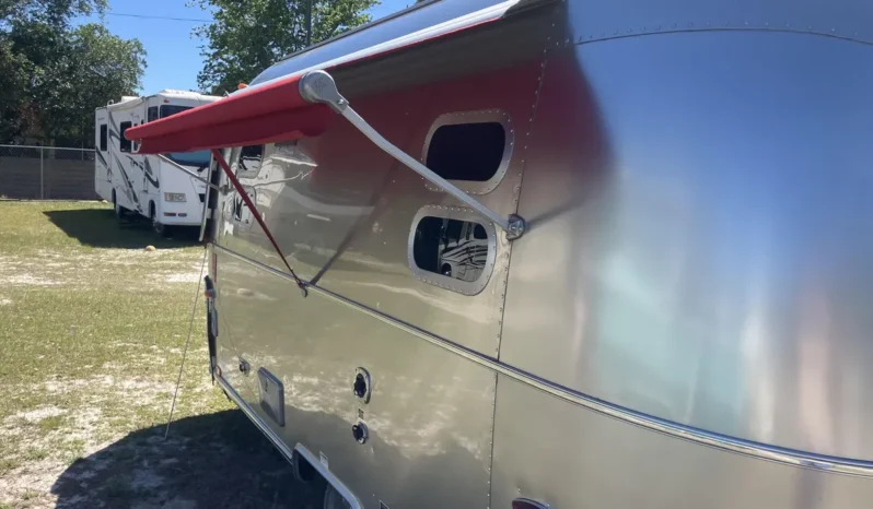 
								2010 Airstream Victorinox Travel Trailer full									