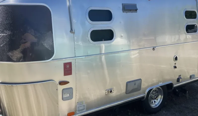 
								2010 Airstream Victorinox Travel Trailer full									
