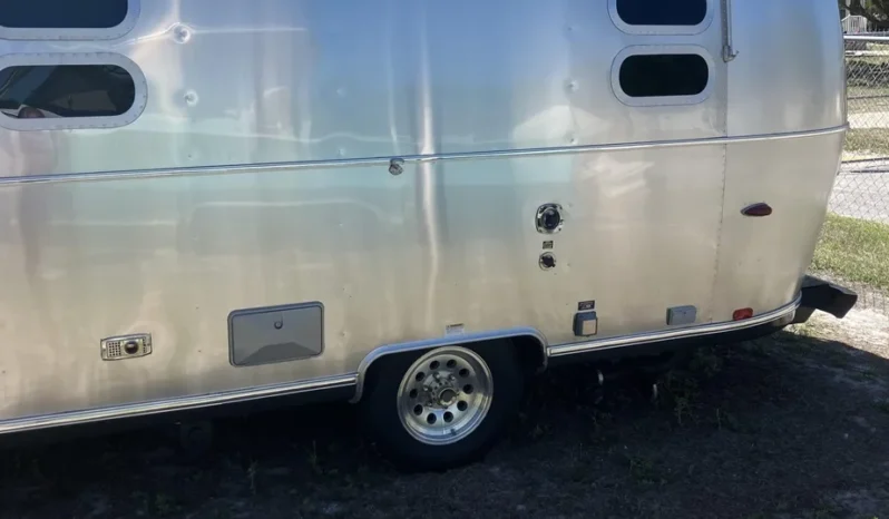 
								2010 Airstream Victorinox Travel Trailer full									