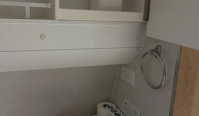 
								2006 Pleasure-Way Lexor-TS Motorhome full									