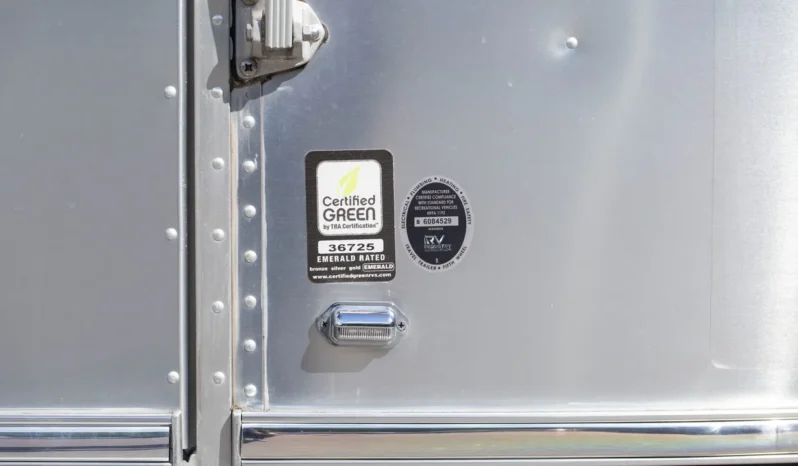 
								2021 Airstream Bambi 16′ Travel Trailer full									