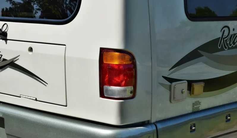 
								2001 Volkswagen EuroVan Winnebago Rialta full									