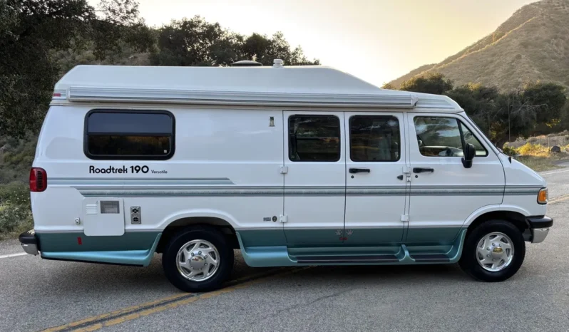 
								1996 Dodge Ram Van B3500 Roadtrek 190 Versatile full									