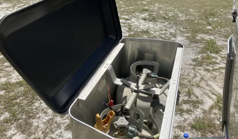 
								2010 Airstream Victorinox Travel Trailer full									